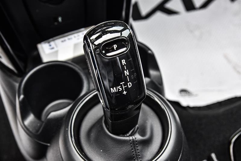 2024 MINI Cooper Convertible Cooper Cooper- Brk assist|Camera|keyless|TPMS|Traction C