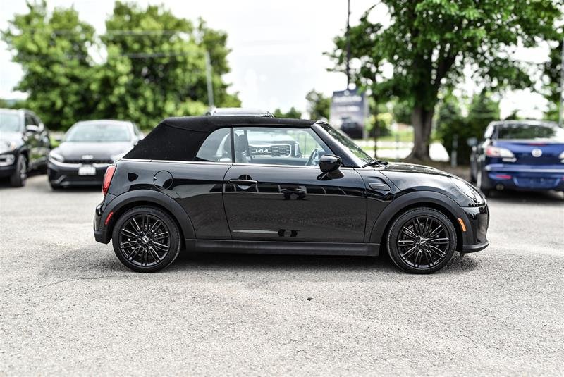 2024 MINI Cooper Convertible Cooper Cooper- Brk assist|Camera|keyless|TPMS|Traction C