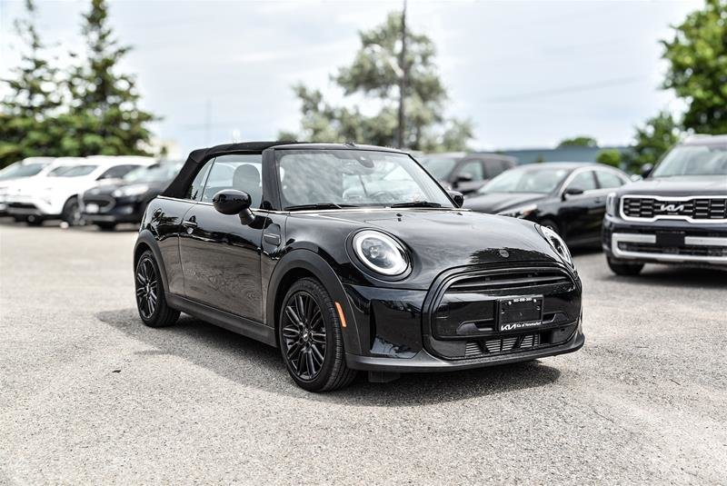 2024 MINI Cooper Convertible Cooper Cooper- Brk assist|Camera|keyless|TPMS|Traction C