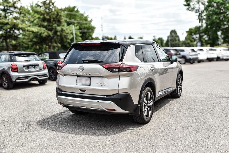 2022 Nissan Rogue Platinum CVT (2)