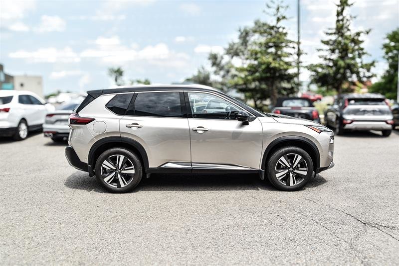 2022 Nissan Rogue Platinum CVT (2)
