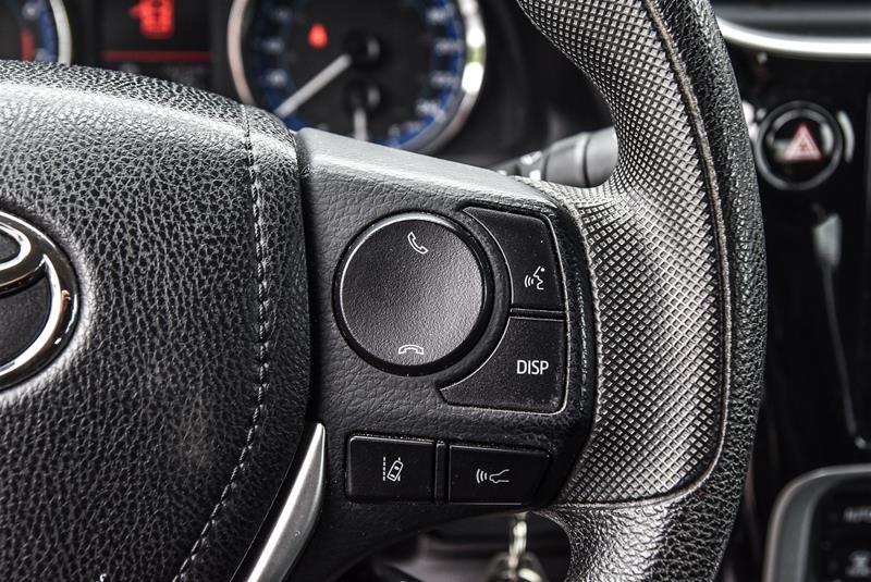 2018 Toyota Corolla 4-door Sedan LE CVTi-S