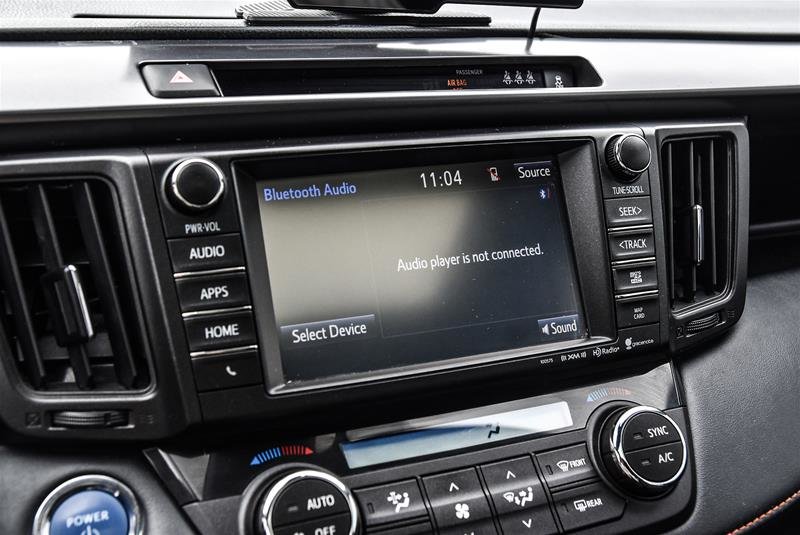 2018 Toyota RAV4 Hybrid SE