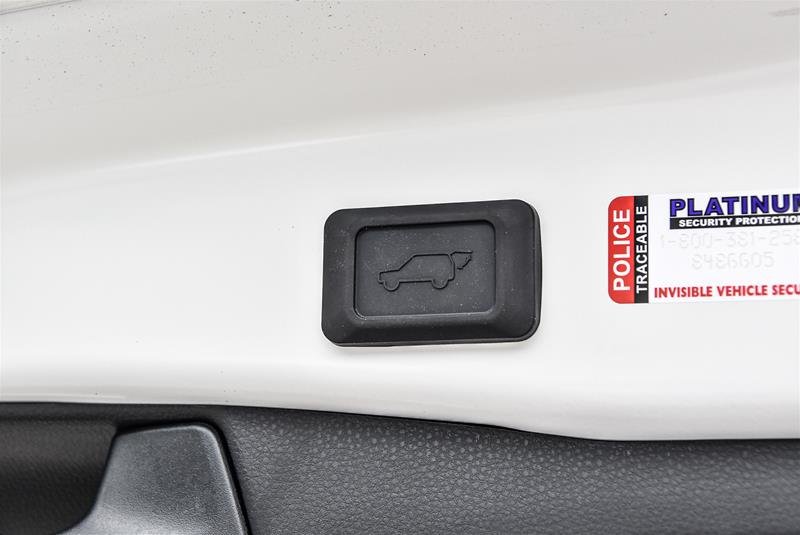 2025 Toyota RAV4 Hybrid SE AWD