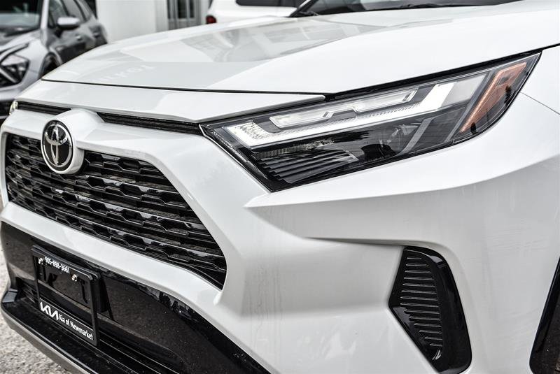 2025 Toyota RAV4 Hybrid SE AWD