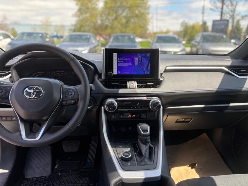 2025 Toyota RAV4 Hybrid SE AWD