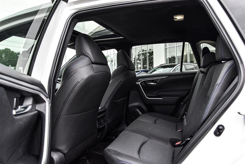 2025 Toyota RAV4 Hybrid SE AWD