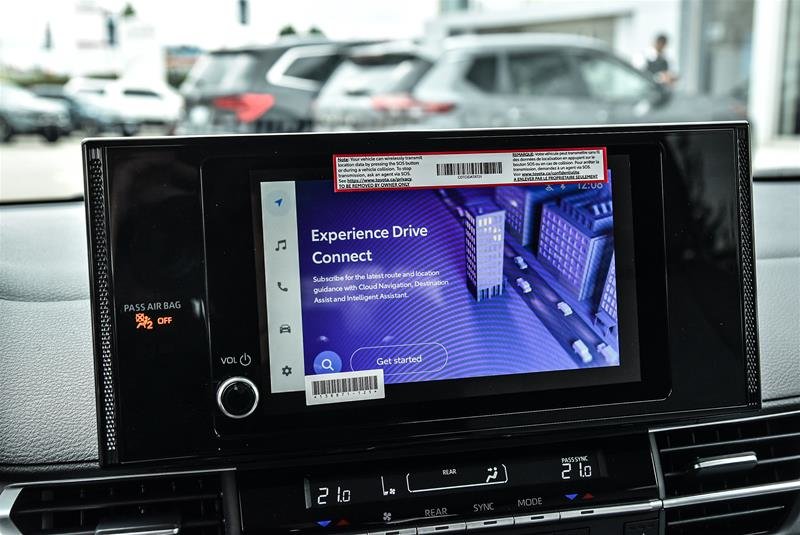 2025 Toyota Sienna Hybrid Sienna LE AWD 8-Pass