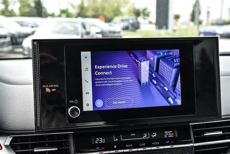 2025 Toyota Sienna Hybrid Sienna LE AWD 8-Pass