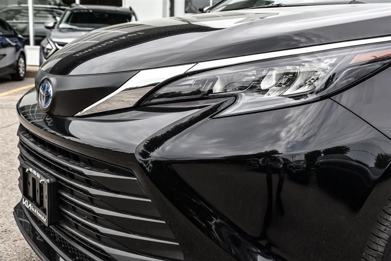 2025 Toyota Sienna Hybrid Sienna LE AWD 8-Pass Sienna LE AWD 8-Pass-Cross traffic|Brk assist|