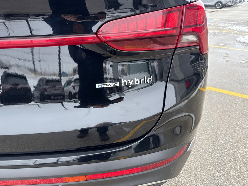 2022 Hyundai SANTA FE HYBRID LUXURY One Owner & Very Clean