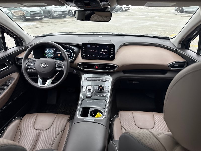 2022 Hyundai SANTA FE HYBRID LUXURY One Owner & Very Clean