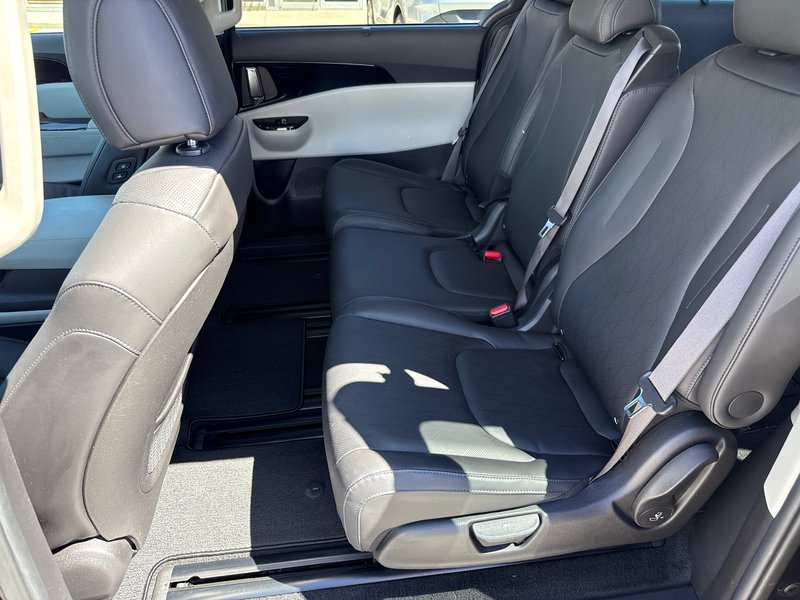 2022 Kia Carnival EX+