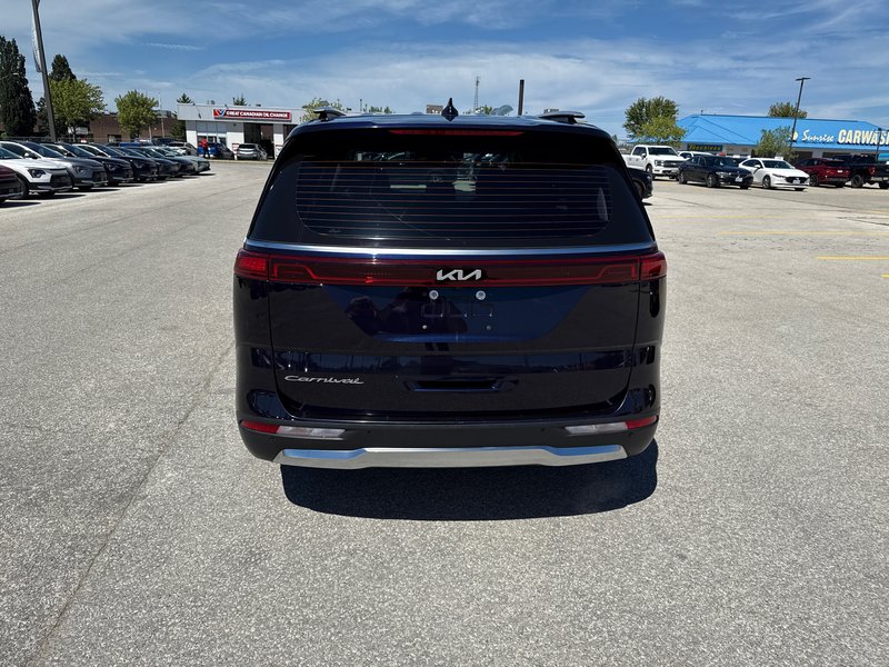 2022 Kia Carnival EX+
