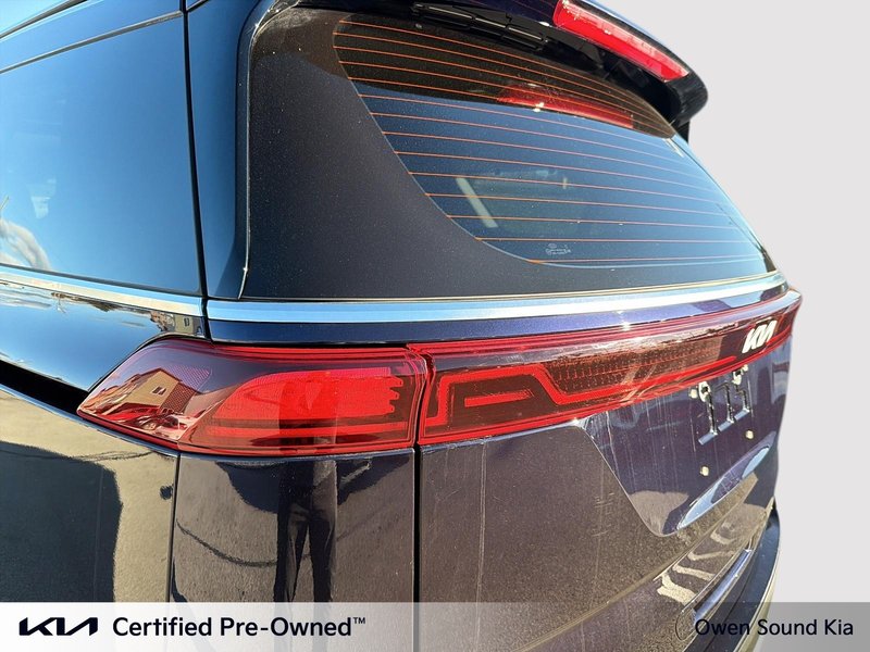2022 Kia CARNIVAL SX