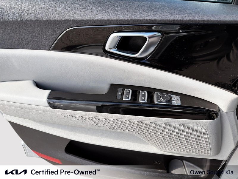 2022 Kia CARNIVAL EX+