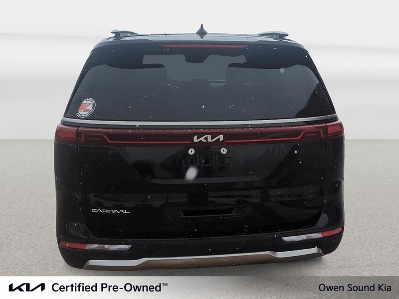 2024 Kia CARNIVAL EX One Owner