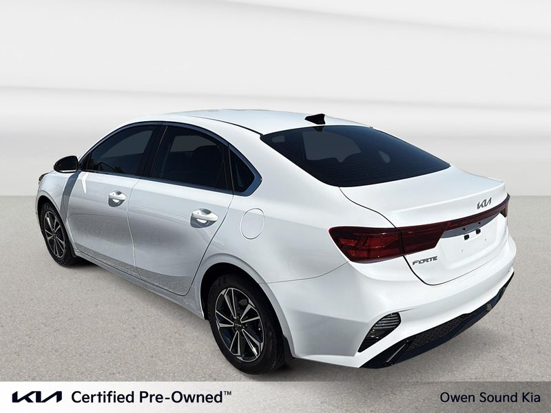 2023 Kia Forte EX