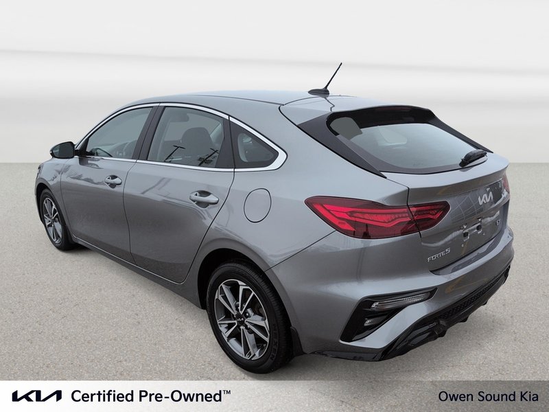 2023 Kia FORTE5 EX