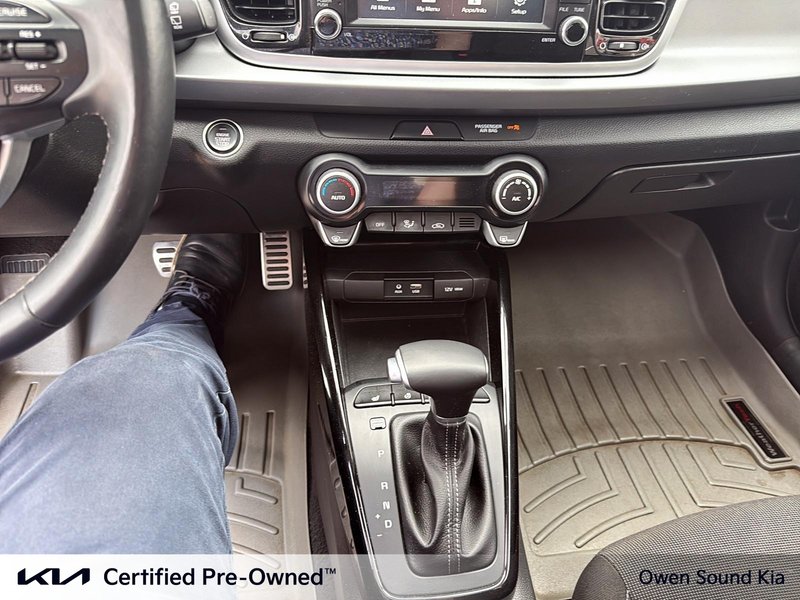 2020 Kia Rio 5-door EX