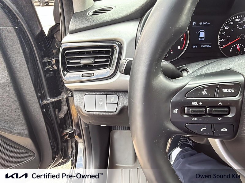 2020 Kia Rio 5-door EX