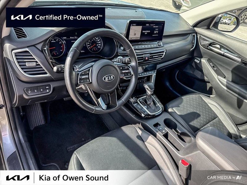 2021 Kia Seltos SX TURBO AWD One Owner Local Trade