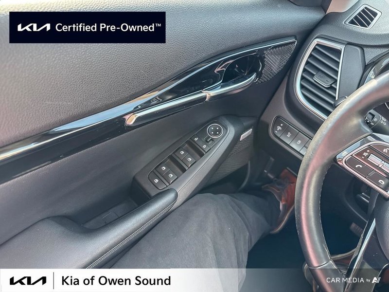 2021 Kia Seltos SX TURBO AWD One Owner Local Trade