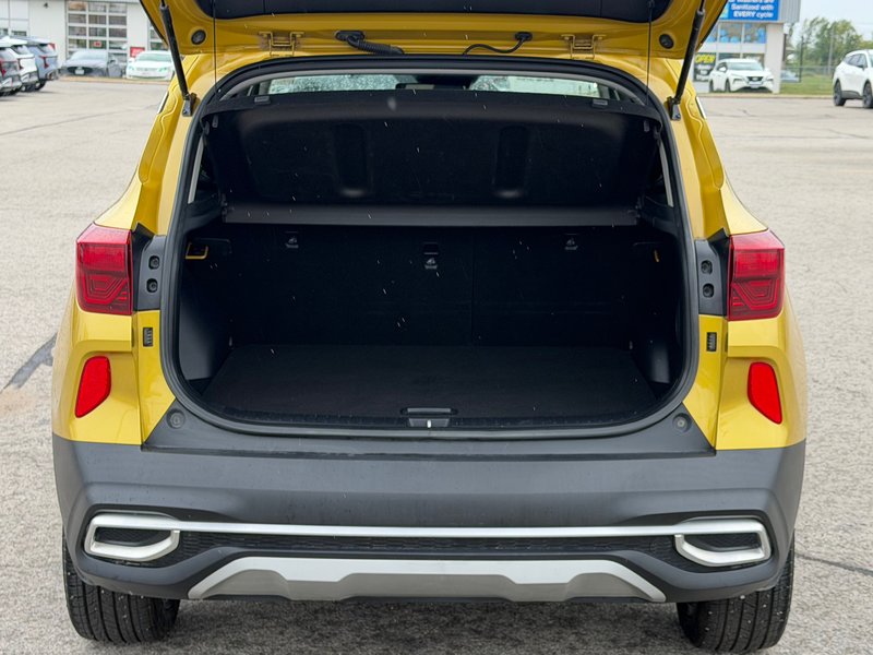 2021 Kia Seltos SX Turbo One Owner, Local Trade