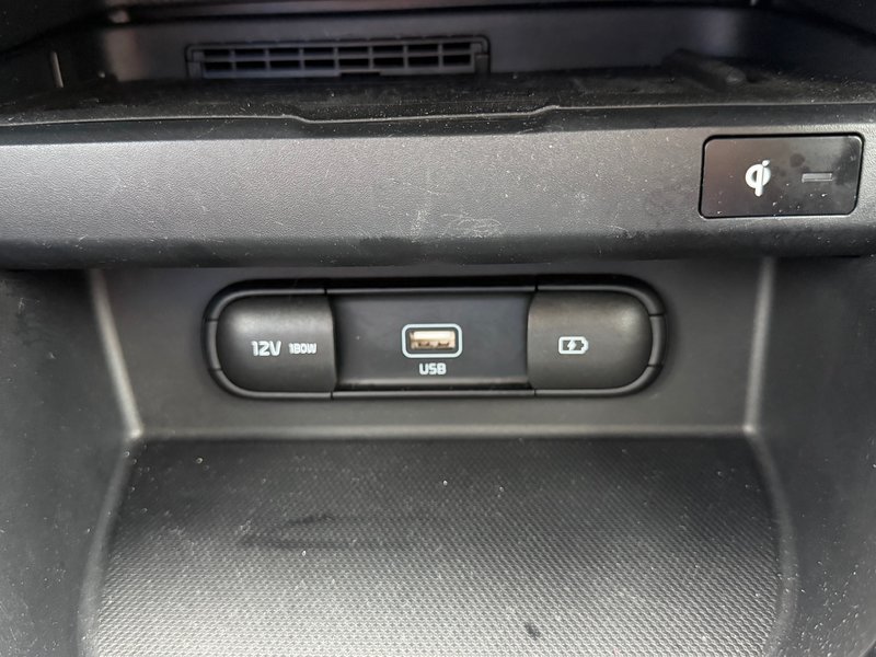 2021 Kia Seltos SX Turbo One Owner, Local Trade
