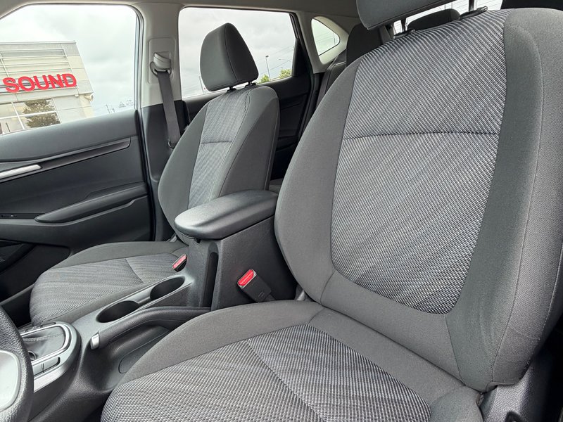 2023 Kia Seltos LX One Owner, Local Trade