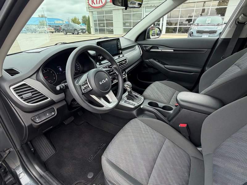 2023 Kia Seltos LX One Owner, Local Trade