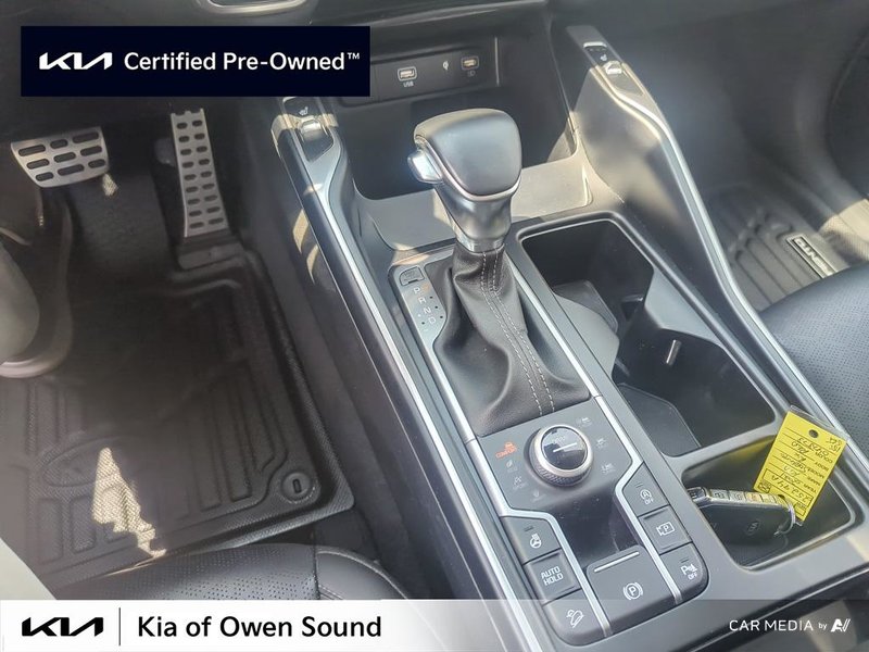 2021 Kia Sorento EX One Owner, Local Trade