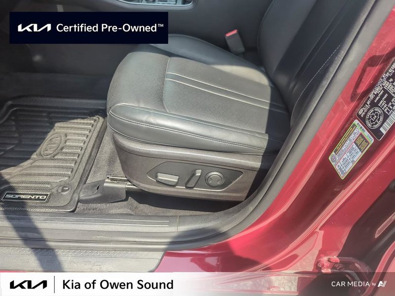 2021 Kia Sorento EX One Owner, Local Trade