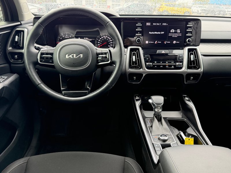 2023 Kia Sorento X-Line