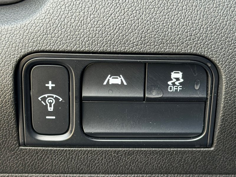 2023 Kia Sorento LX Premium