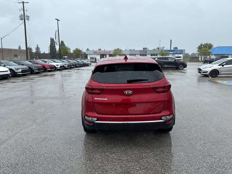 2022 Kia Sportage LX