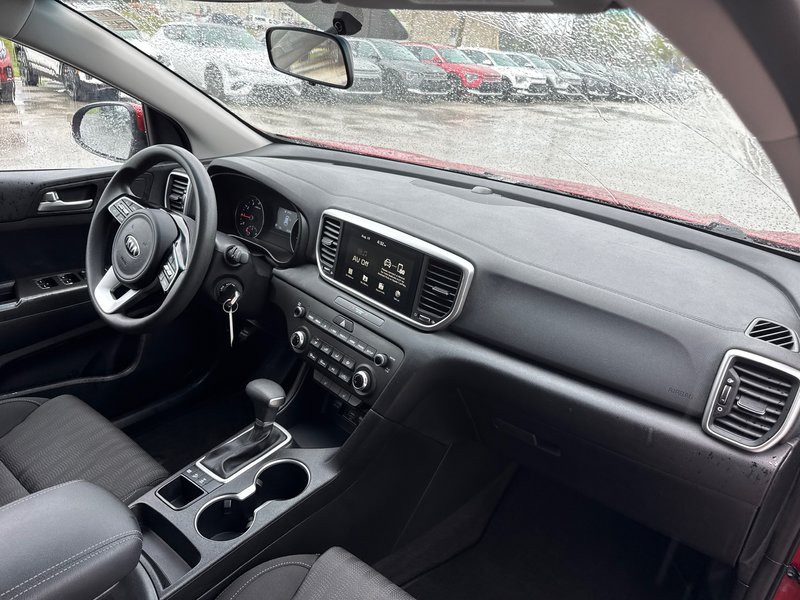 2022 Kia Sportage LX