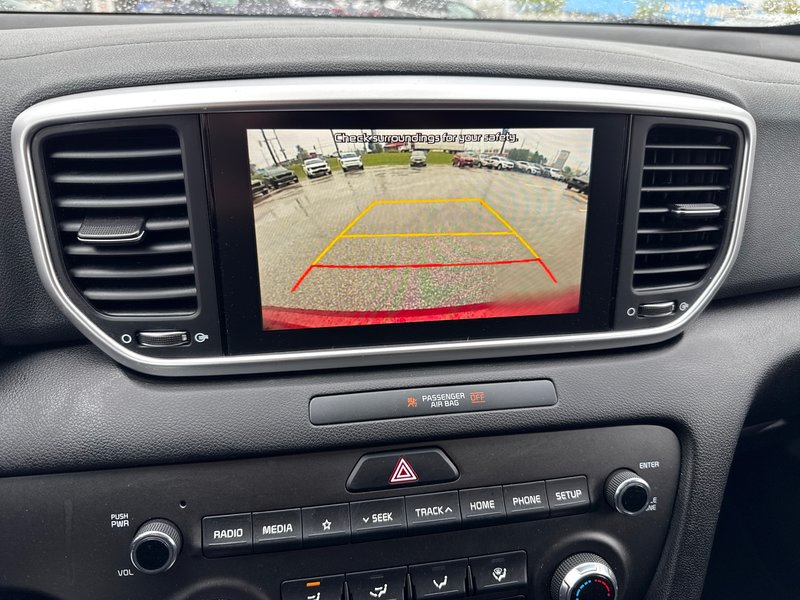 2022 Kia Sportage LX