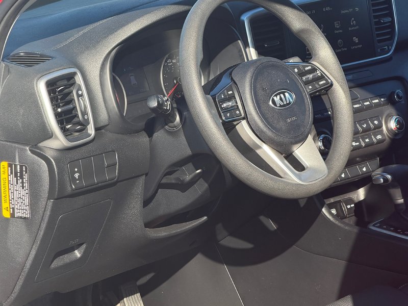 2022 Kia Sportage LX