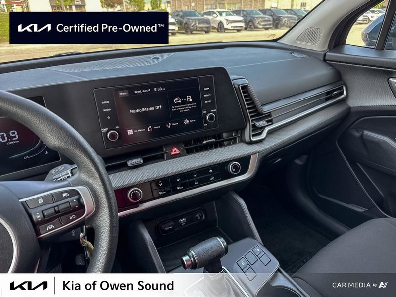 2023 Kia Sportage LX FWD Economical FWD