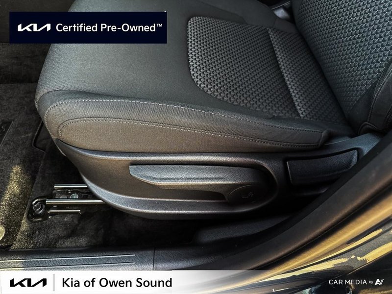 2023 Kia Sportage LX FWD Economical FWD