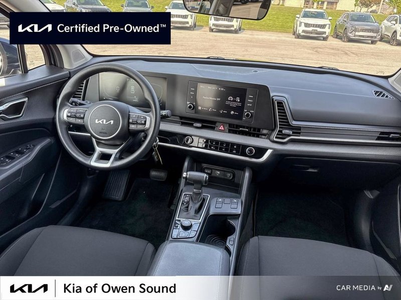 2023 Kia Sportage LX FWD Economical FWD