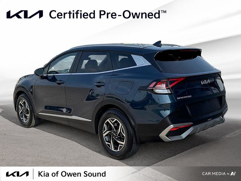 2023 Kia Sportage LX FWD Economical FWD