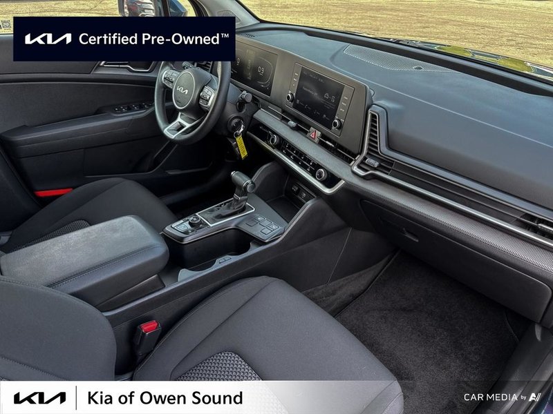 2023 Kia Sportage LX FWD Economical FWD