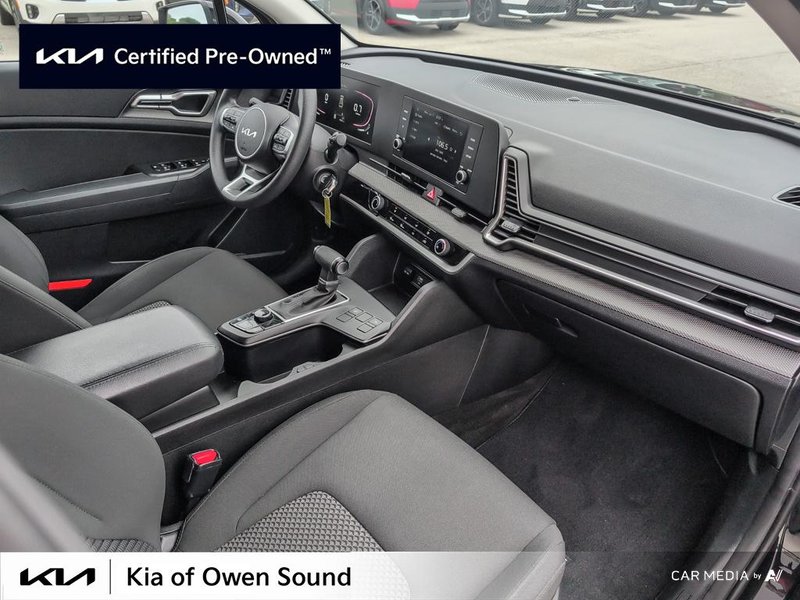 2023 Kia Sportage LX FWD One Owner Local Trade