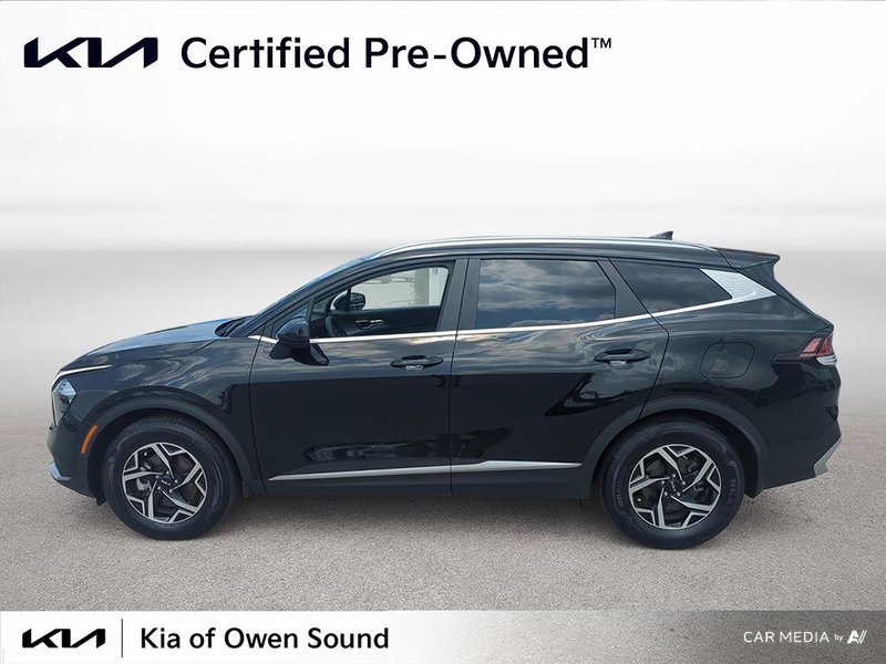 2023 Kia Sportage LX FWD Local One Owner FWD