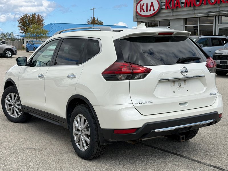 2020 Nissan Rogue SV