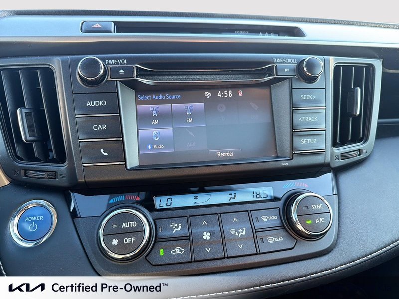 2018 Toyota RAV4 HYBRID LE+