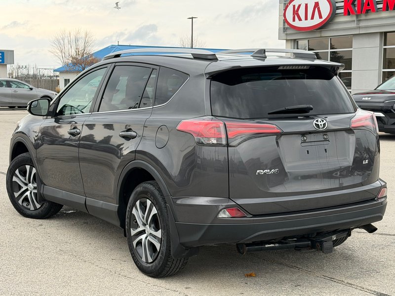 2017 Toyota RAV4 LE