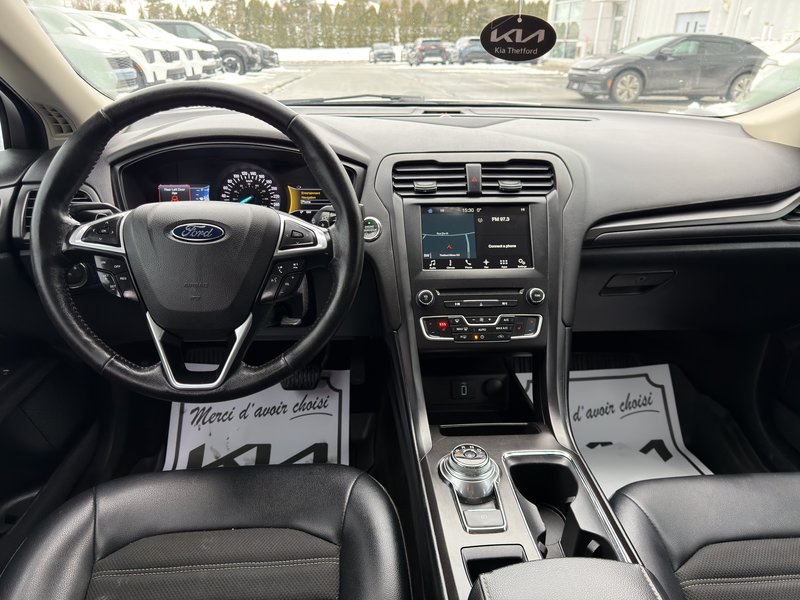 Ford Fusion SE AWD PNEUS D'HIVER DEMARREUR PAS ACCIDENTE 2018 INSPECTE+PNEUS NEUFS+CUIR+SIEGES ELECTRIQUE+CAMERA DE RECUL+APPLE CARPLAY+CLIMATISATION BI-ZONES